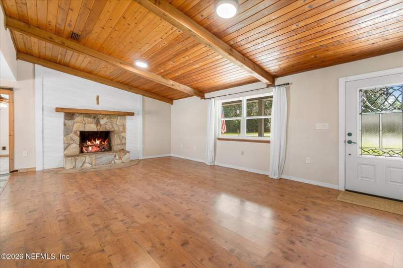 4 bedroom Single Family Residence at 109 Oak Tree Lane, Palatka, Palatka — photo 4