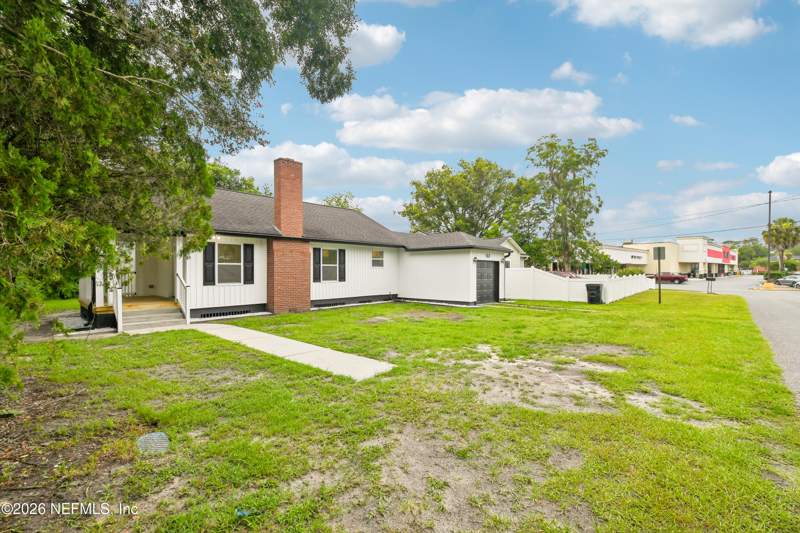2 bedroom Single Family Residence at 336 W South Street, Pearces Replat, Starke — photo 4