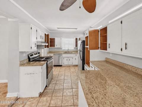 7999 Cecil Street, Jacksonville FL - photo 7 of 22