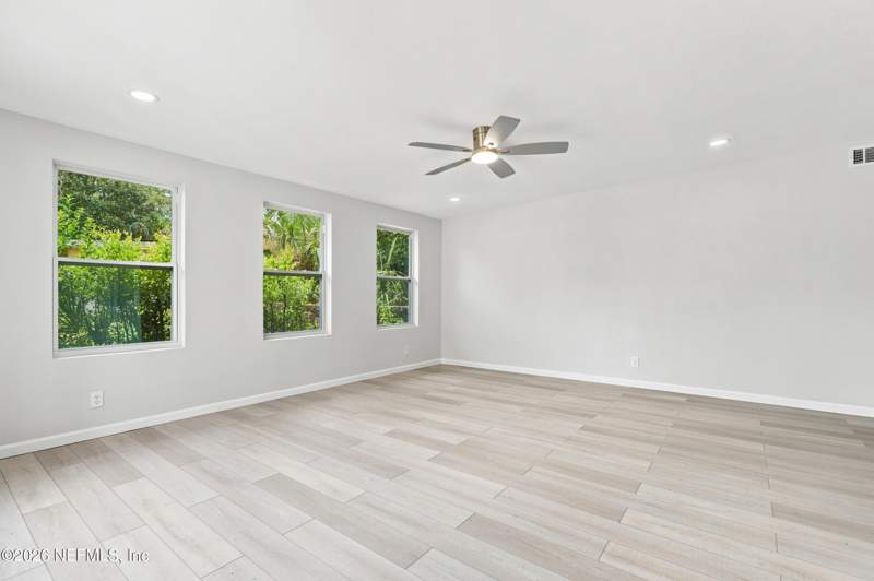 3 bedroom Single Family Residence at 930 Middleton Road, Alderman Park, Jacksonville — photo 4