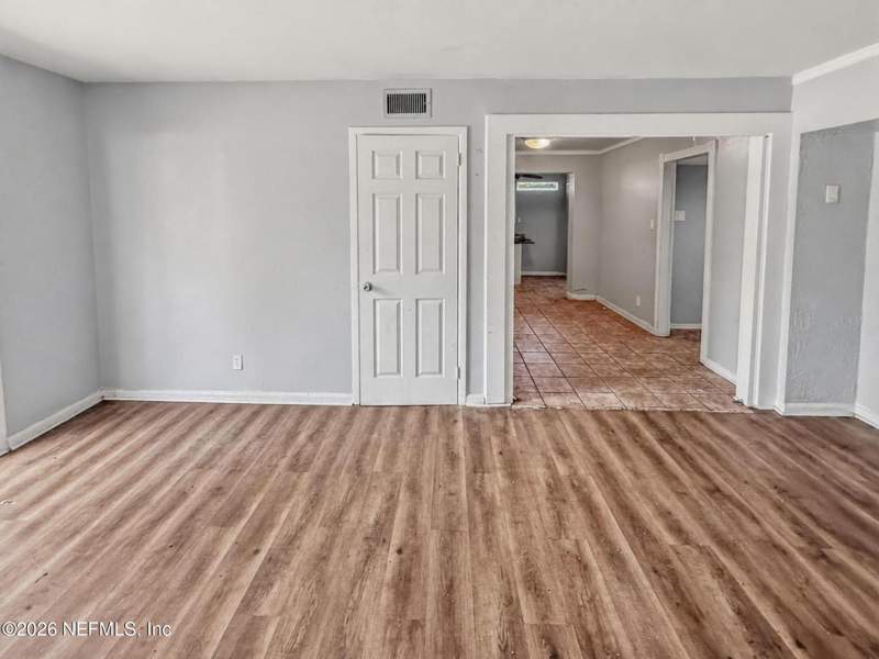 3 bedroom Single Family Residence at 7999 Cecil Street, Normandy Village, Jacksonville — photo 5