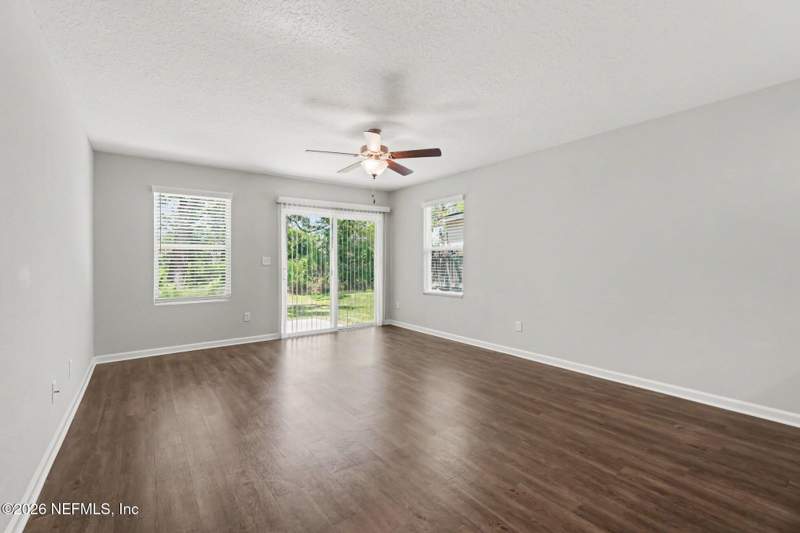 3 bedroom Single Family Residence at 3539 Phyllis Street, Murray Hill, Jacksonville — photo 3