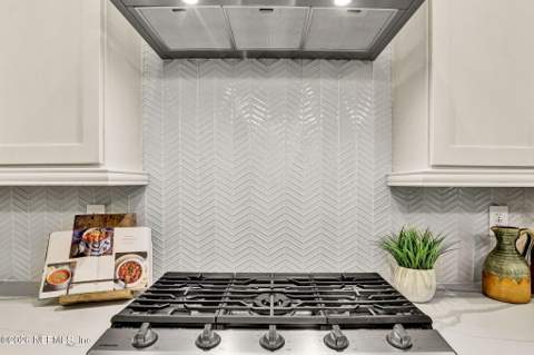 48 Matthews Lane, Ponte Vedra Beach FL - photo 14 of 42
