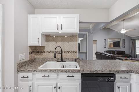 12605 Brady Place Boulevard, Jacksonville FL - photo 16 of 54