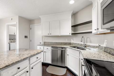 12944 Summerwind Lane, Jacksonville FL - photo 16 of 71