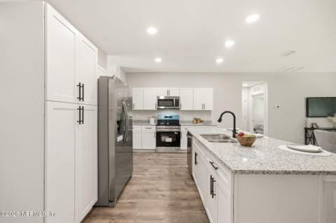 433 Ponce Boulevard, Jacksonville FL - photo 10 of 27