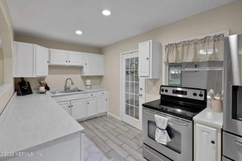2291 Stauffer Road, Green Cove Springs FL - photo 12 of 47