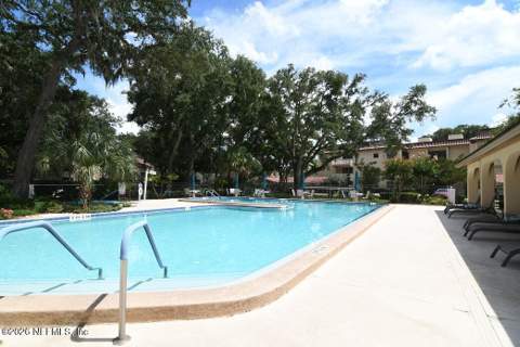 1810 Sevilla Boulevard #202, Atlantic Beach FL - photo 7 of 41