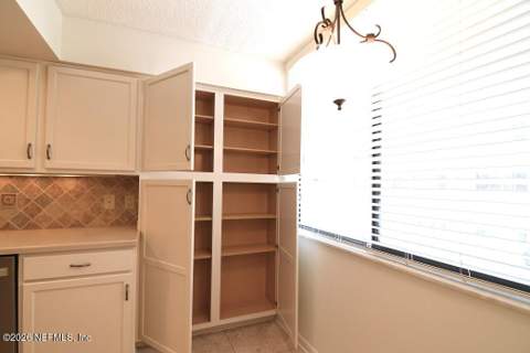 1810 Sevilla Boulevard #202, Atlantic Beach FL - photo 21 of 41