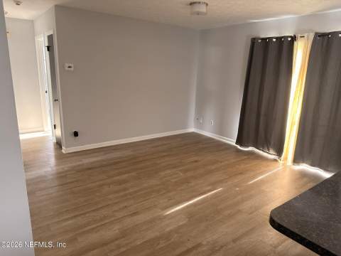 9806 Priory Avenue, Jacksonville FL - photo 12 of 24