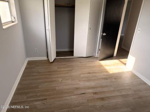 9806 Priory Avenue, Jacksonville FL - photo 16 of 24