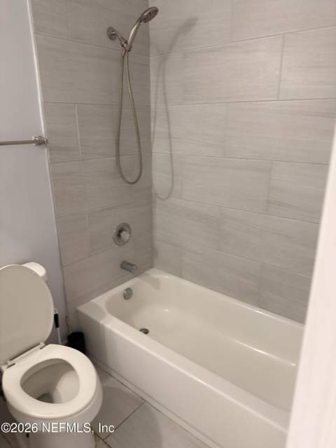 9806 Priory Avenue, Jacksonville FL - photo 18 of 24