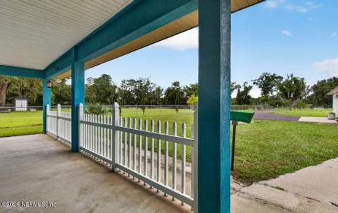 254 Old Woods Road, Interlachen FL - photo 7 of 137