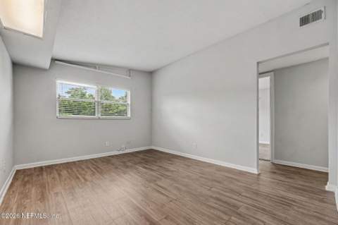 919 Crest Drive, Jacksonville FL - photo 13 of 20