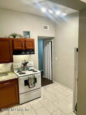 6959 Bernay Avenue, Jacksonville FL - photo 6 of 11
