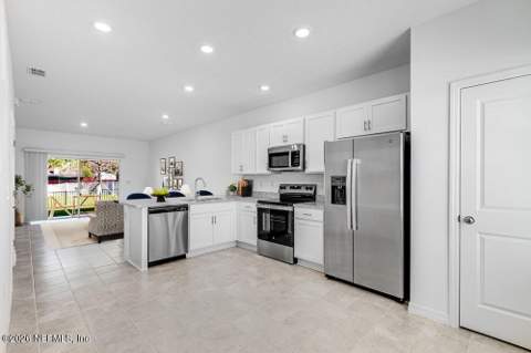 7236 Sabal Terrace, Jacksonville FL - photo 10 of 44