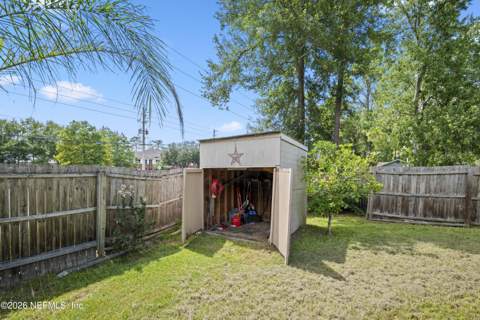 4208 Queensway Drive, Jacksonville FL - photo 6 of 34