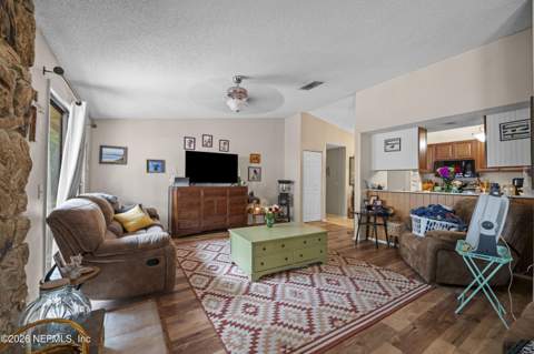 4208 Queensway Drive, Jacksonville FL - photo 16 of 34