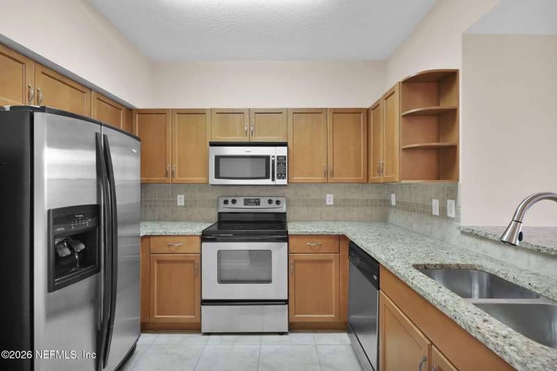 1 bedroom Condominium at 10435 Midtown Parkway #415, Esplanade At Town Center, Jacksonville — photo 5