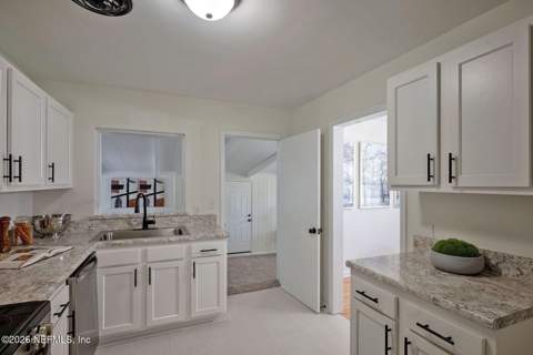 7812 Manata Street, Jacksonville FL - photo 8 of 17
