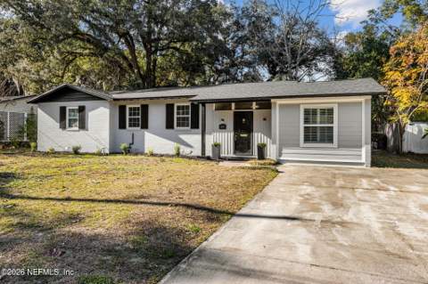 4639 Tanbark Road, Jacksonville FL - photo 9 of 47