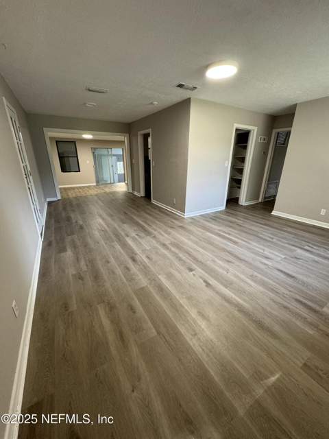 5612 Oliver Street, Jacksonville FL - photo 8 of 26