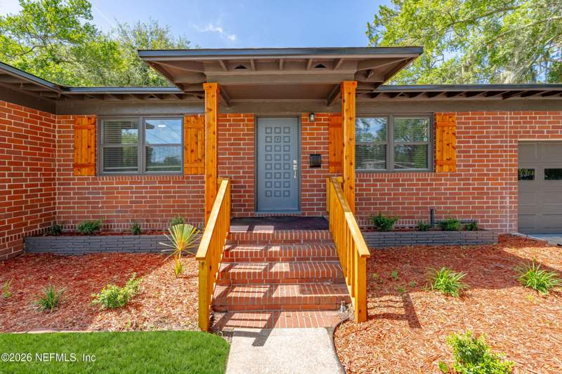 3 bedroom Single Family Residence at 6522 Barkwood Drive, Lake Lucina, Jacksonville — photo 2
