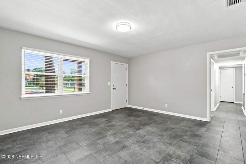 3 bedroom Single Family Residence at 6522 Barkwood Drive, Lake Lucina, Jacksonville — photo 5