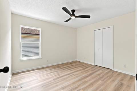 11987 Arbor Lake Drive, Jacksonville FL - photo 18 of 32