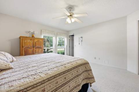 5427 Blue Pacific Drive, Jacksonville FL - photo 22 of 39