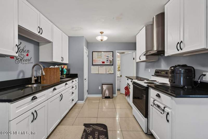 3 bedroom Single Family Residence at 4149 GRANT Road, Metes & Bounds, Jacksonville — photo 5