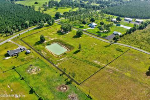 7500 Lucky Seven Ranch Road, Macclenny FL - photo 11 of 17