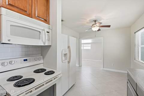 5239 Glenwood Avenue, Jacksonville FL - photo 17 of 39