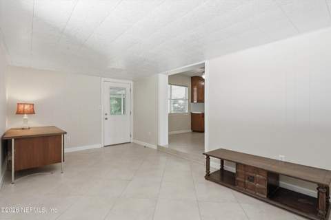 5239 Glenwood Avenue, Jacksonville FL - photo 19 of 39