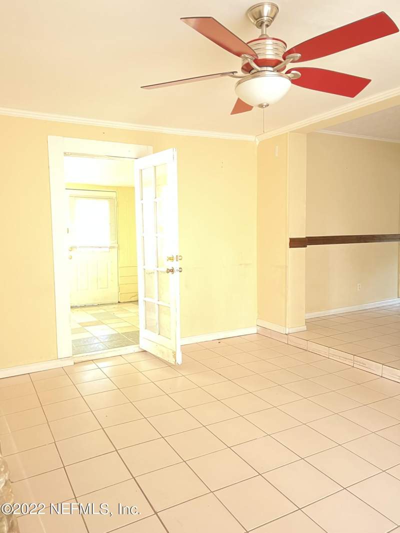 6 bedroom Single Family Residence at 5715 Wiltshire Street, Jacquelines, Jacksonville — photo 4