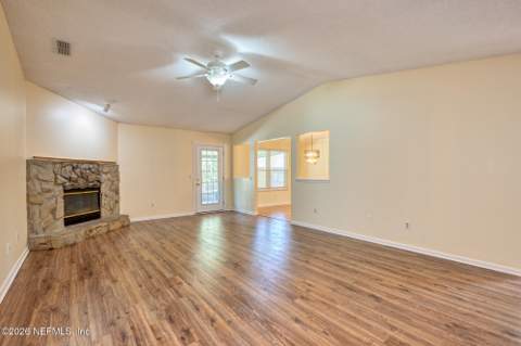 12421 Good Neighbor Trail, Jacksonville FL - photo 7 of 20