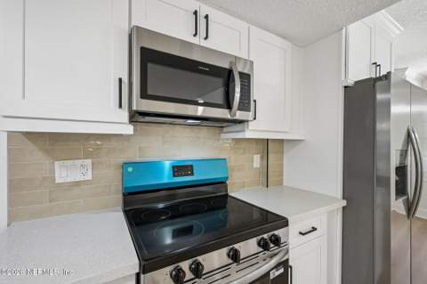 3603 North Ride Drive, Jacksonville FL - photo 9 of 50