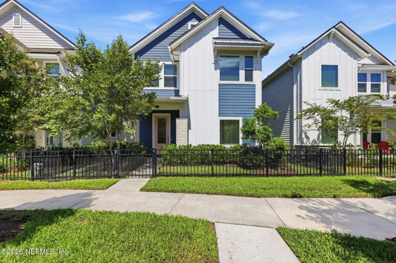 3 bedroom Single Family Residence at 11015 Cosmic Way, Granville, Jacksonville — photo 2