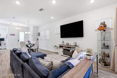 11015 Cosmic Way, Jacksonville FL - photo 16 of 39