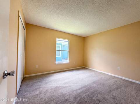 7923 Cherry Blossom Drive, Jacksonville FL - photo 10 of 18