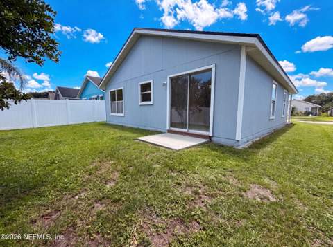 7923 Cherry Blossom Drive, Jacksonville FL - photo 17 of 18