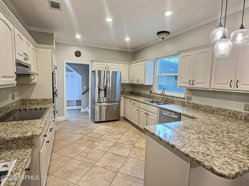 5 bedroom Single Family Residence at 1816 Spiceberry Circle, The Woods, Jacksonville — photo 3