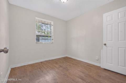 5001 Avenue B, Jacksonville FL - photo 22 of 38