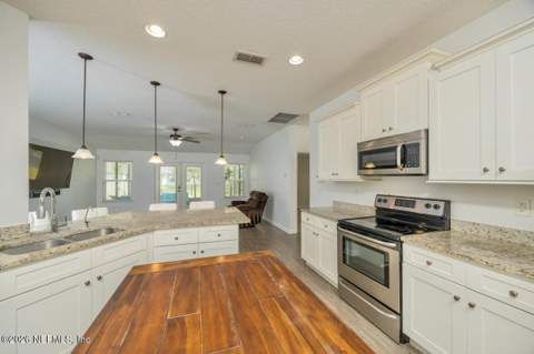 371 Gillespie Gardens Drive, Jacksonville FL - photo 11 of 50