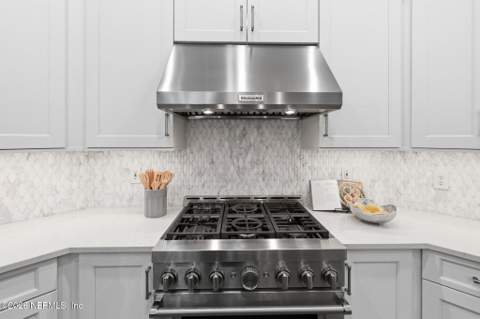 215 Parkside Drive, St. Augustine FL - photo 10 of 80