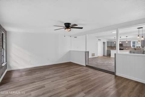 3113 Kline Road, Jacksonville FL - photo 16 of 40