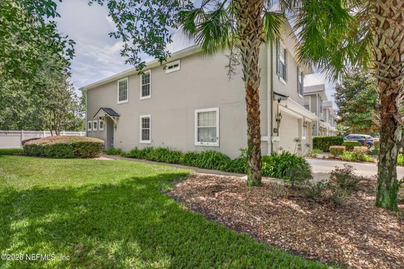 3 bedroom Townhouse at 3710 Creswick Circle #A, Briar Oaks Townhomes, Orange Park — photo 3