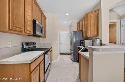 3710 Creswick Circle #A, Orange Park FL - photo 16 of 56