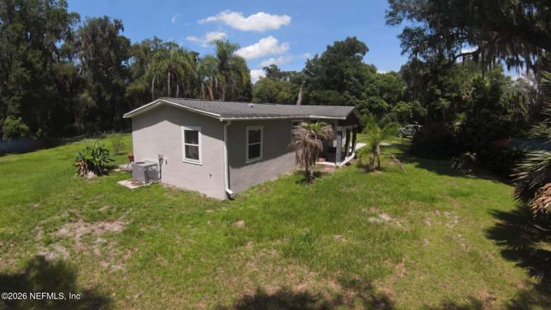 3 bedroom Manufactured Home at 126 East End Road, Metes & Bounds, San Mateo — photo 5