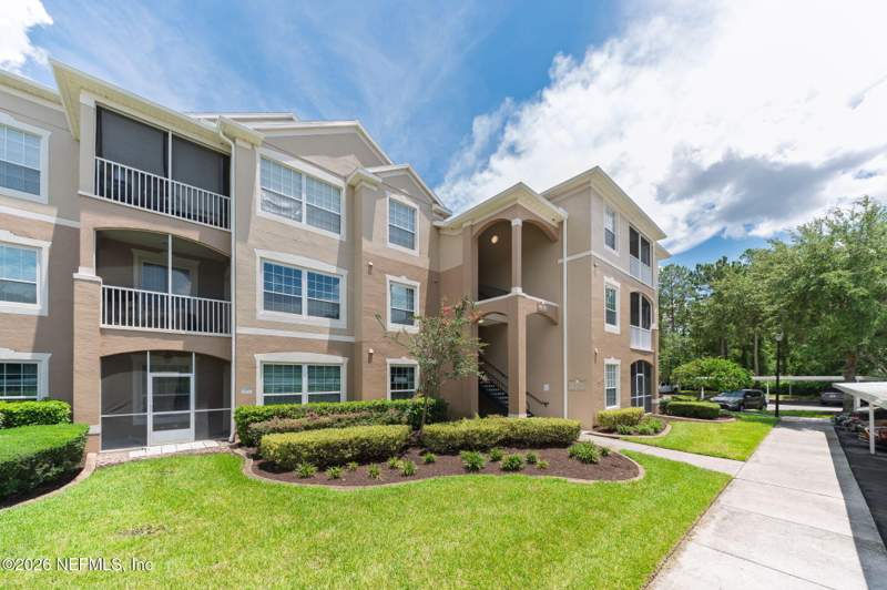 2 bedroom Condominium at 7990 Baymeadows Road #812, Horizons@stonebridge, Jacksonville — photo 3